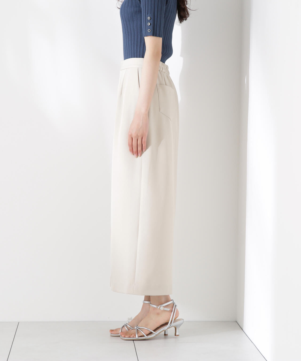 ef81d9b8-eb76-54c6-aa07-038270db3bce_Image