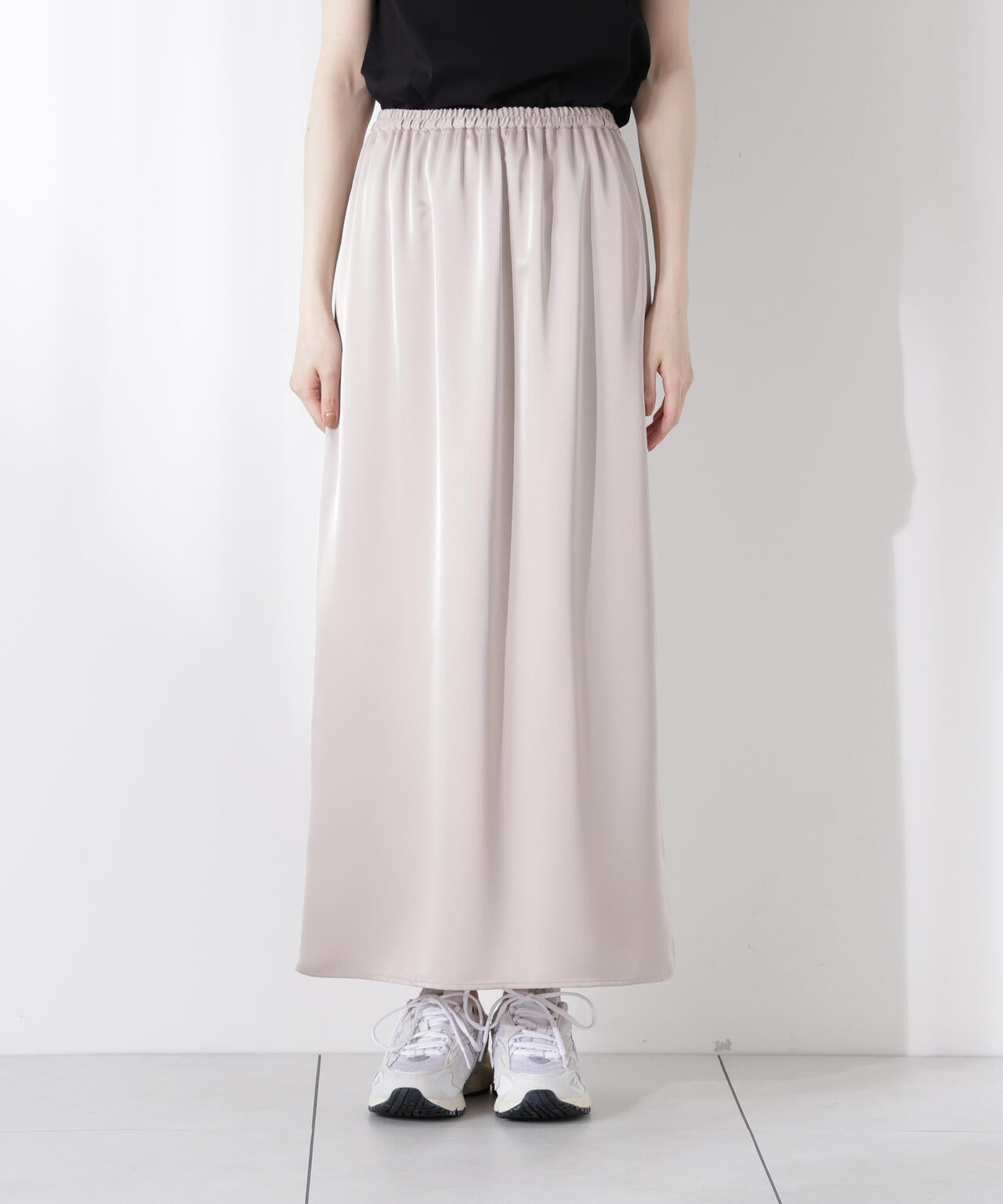 マットサテンスリットスカート