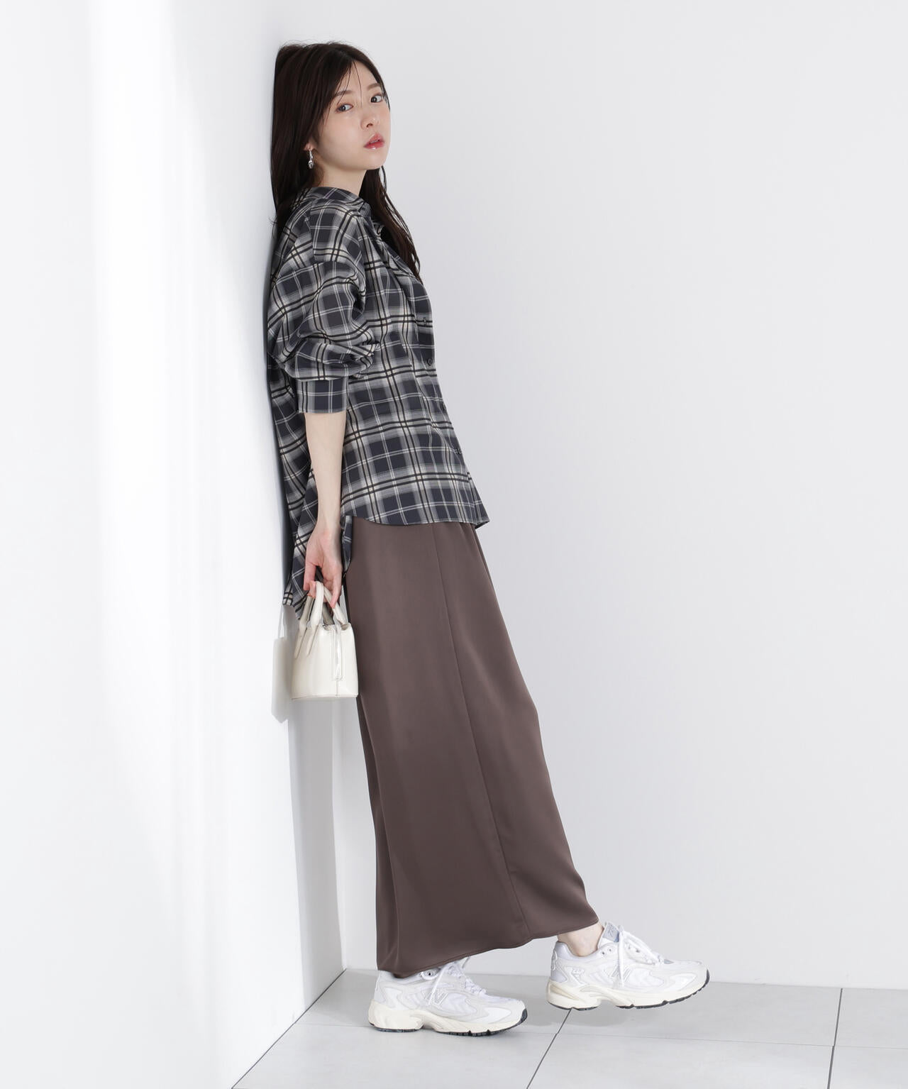 マットサテンスリットスカート