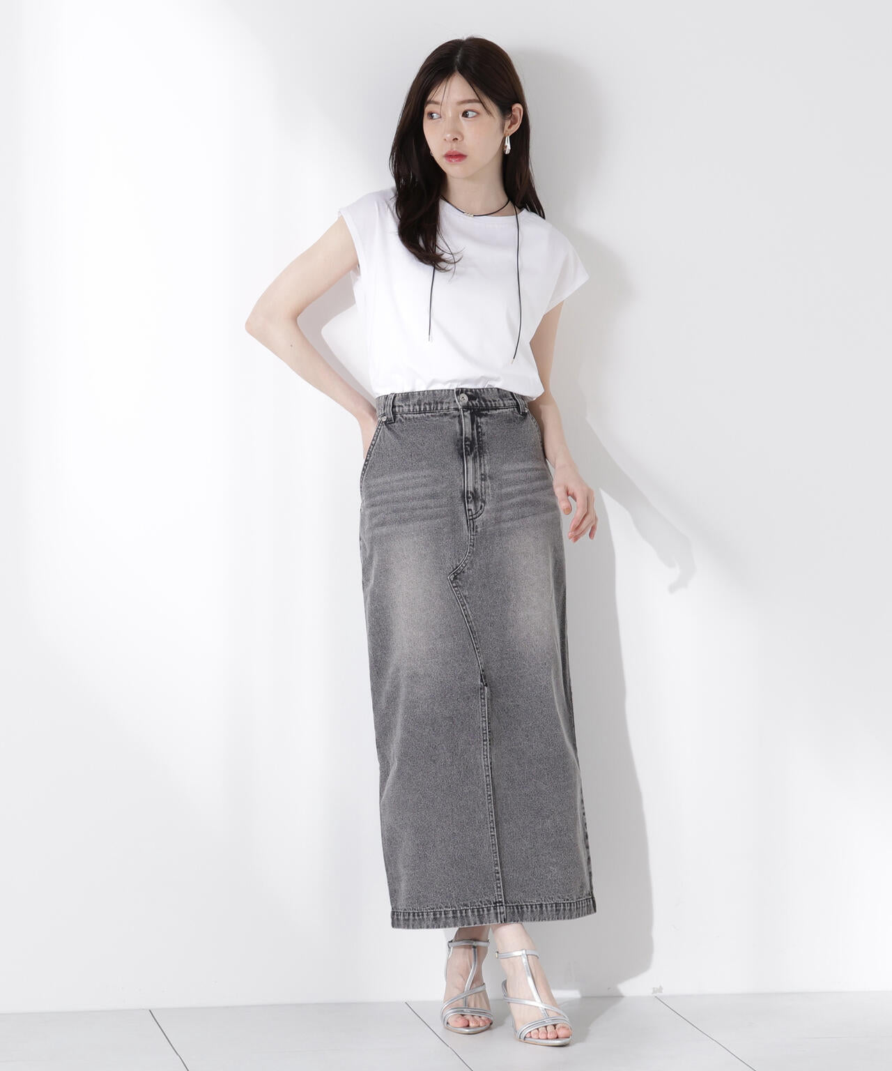 デニムナロースカート