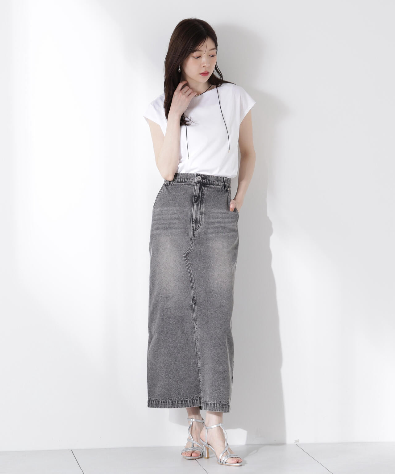 デニムナロースカート