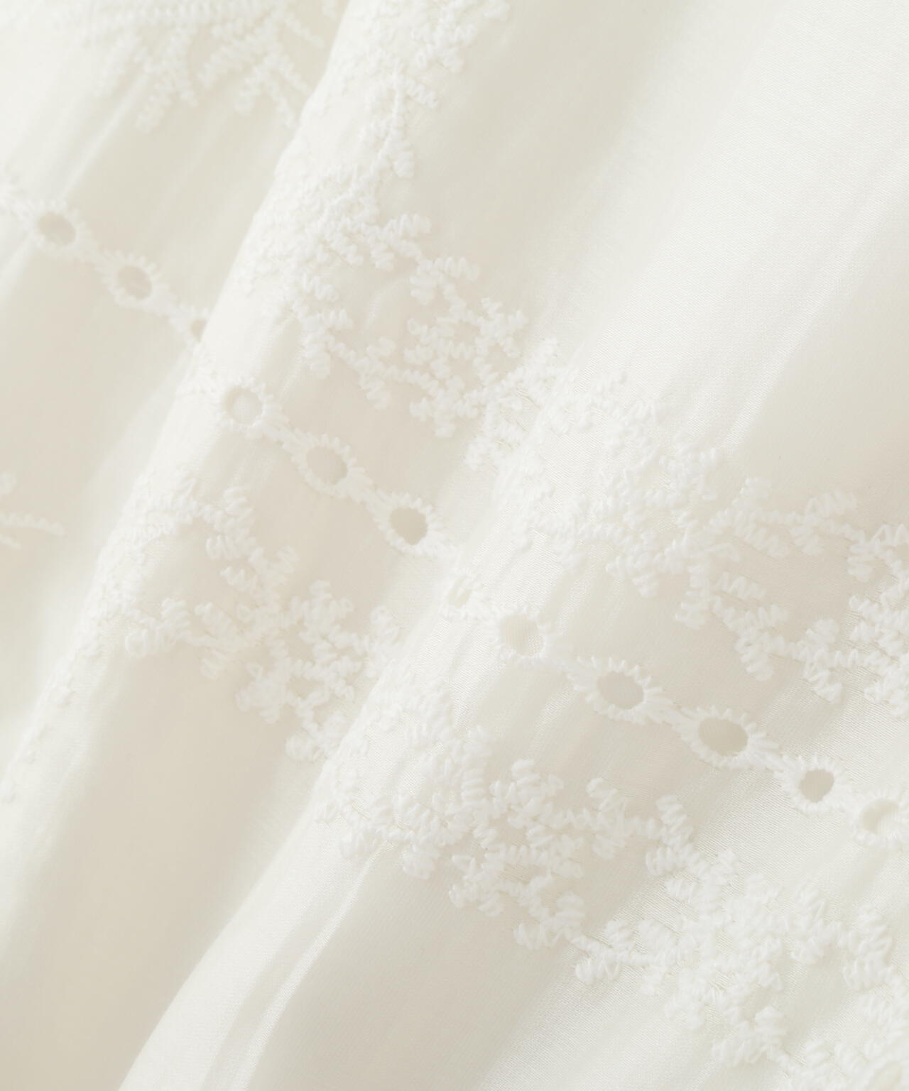 シアーパネルレーススカート