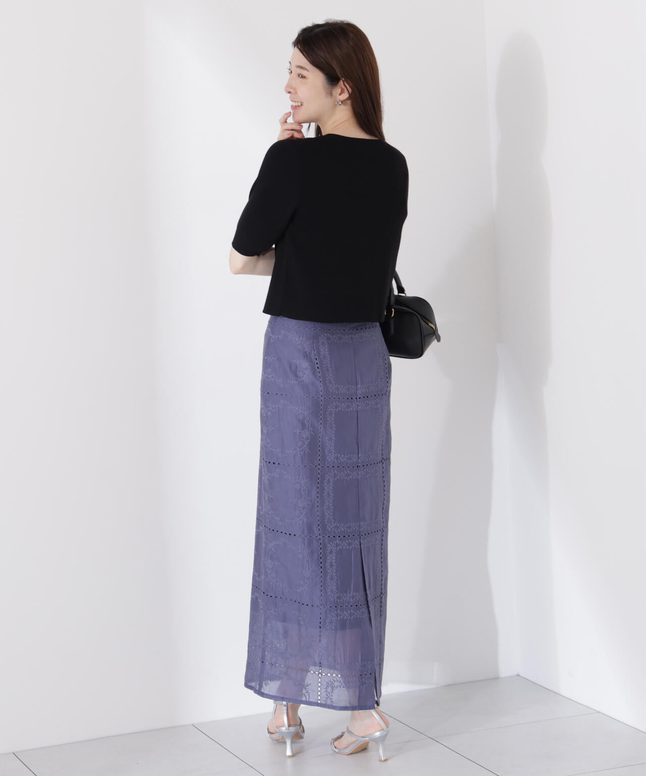 シアーパネルレーススカート