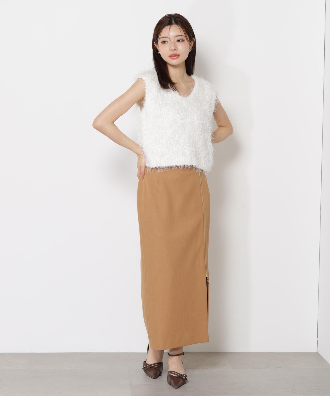 サイドファスナータイトスカート