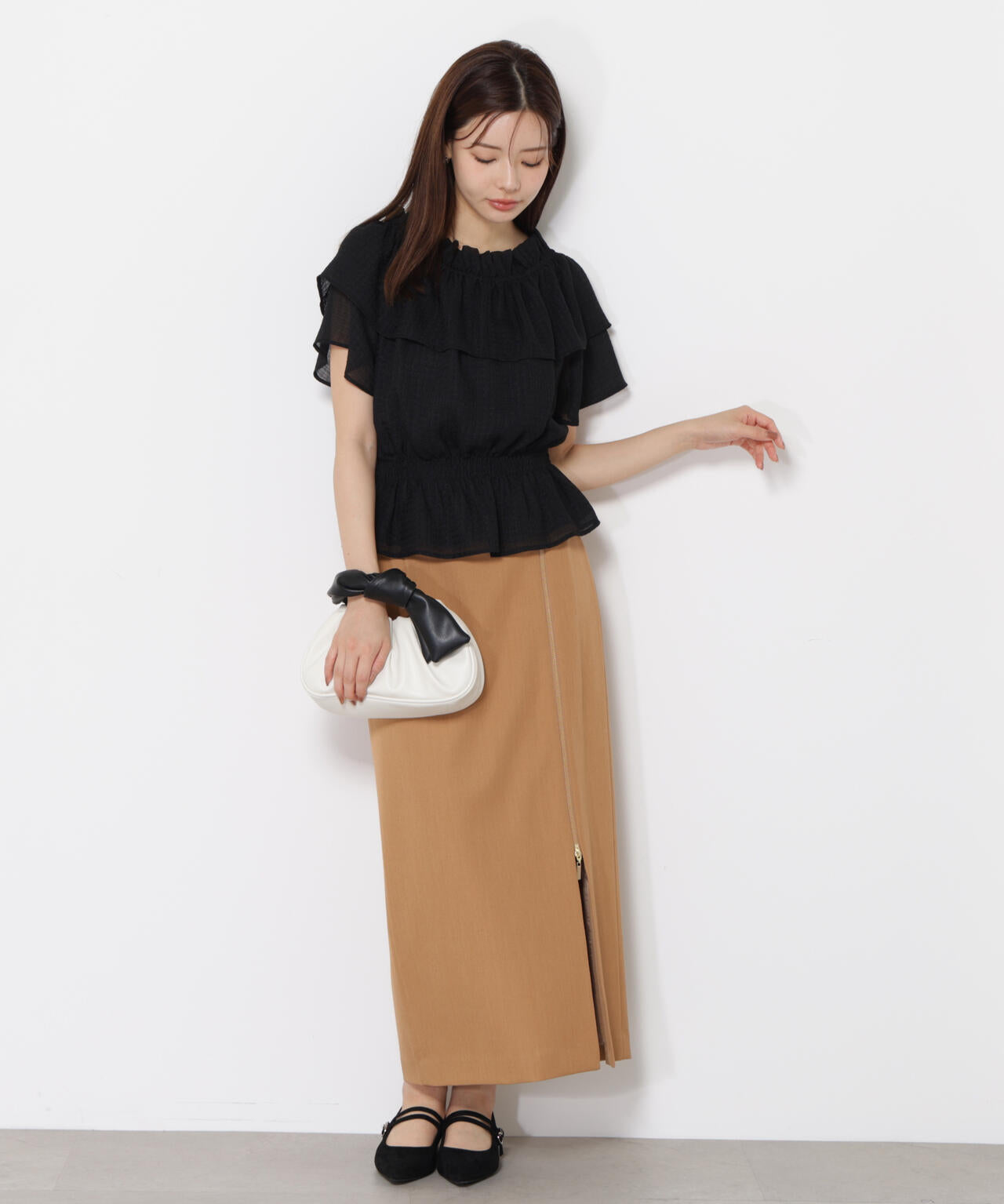 サイドファスナータイトスカート