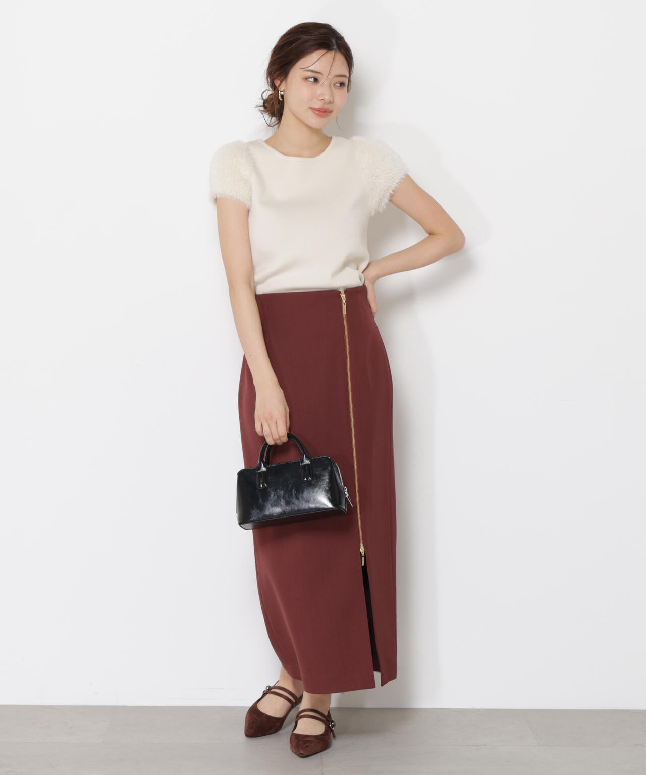 サイドファスナータイトスカート