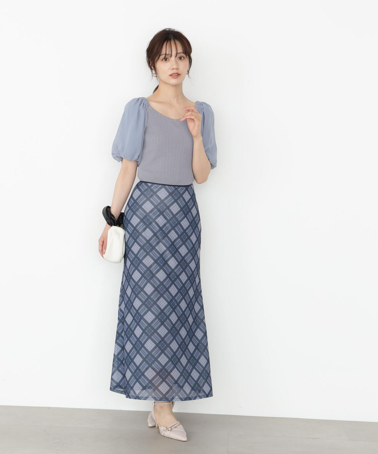 【松川星さん着用】チェックナロースカート