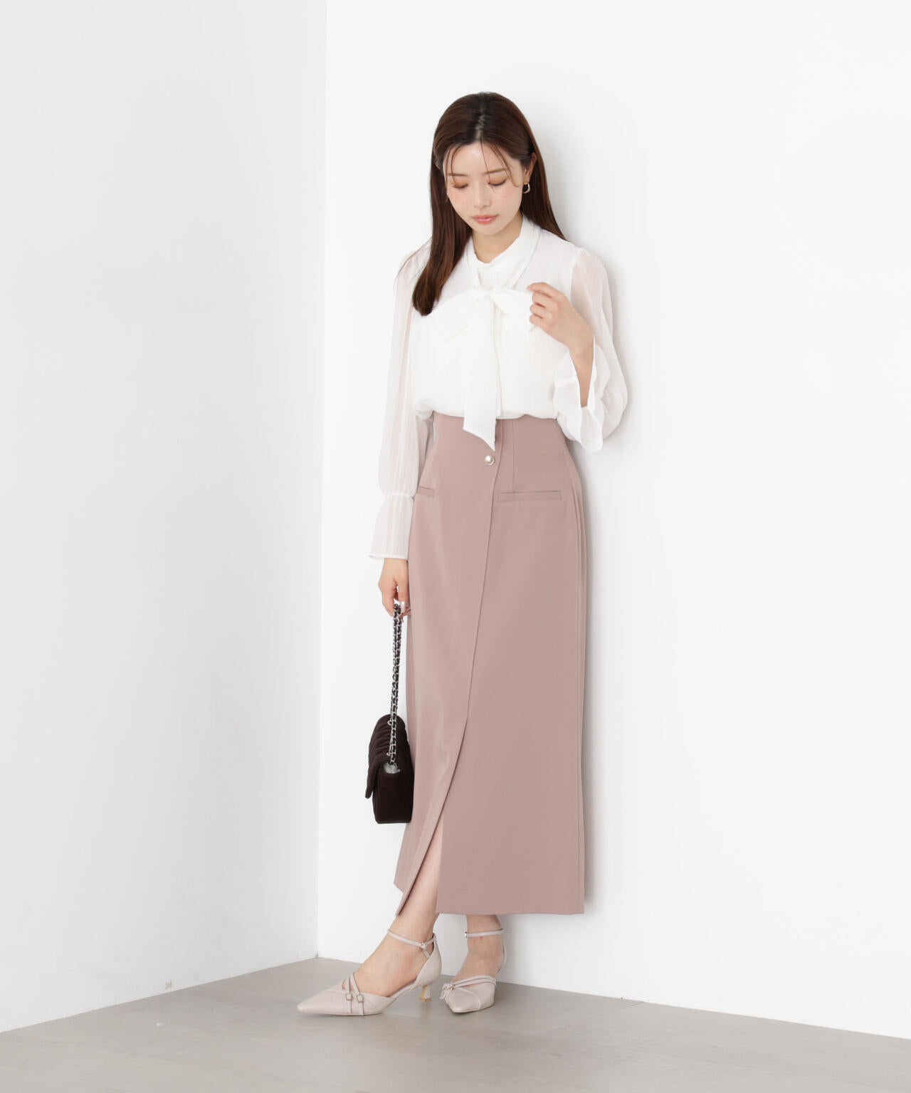 アシメ釦ナロースカート