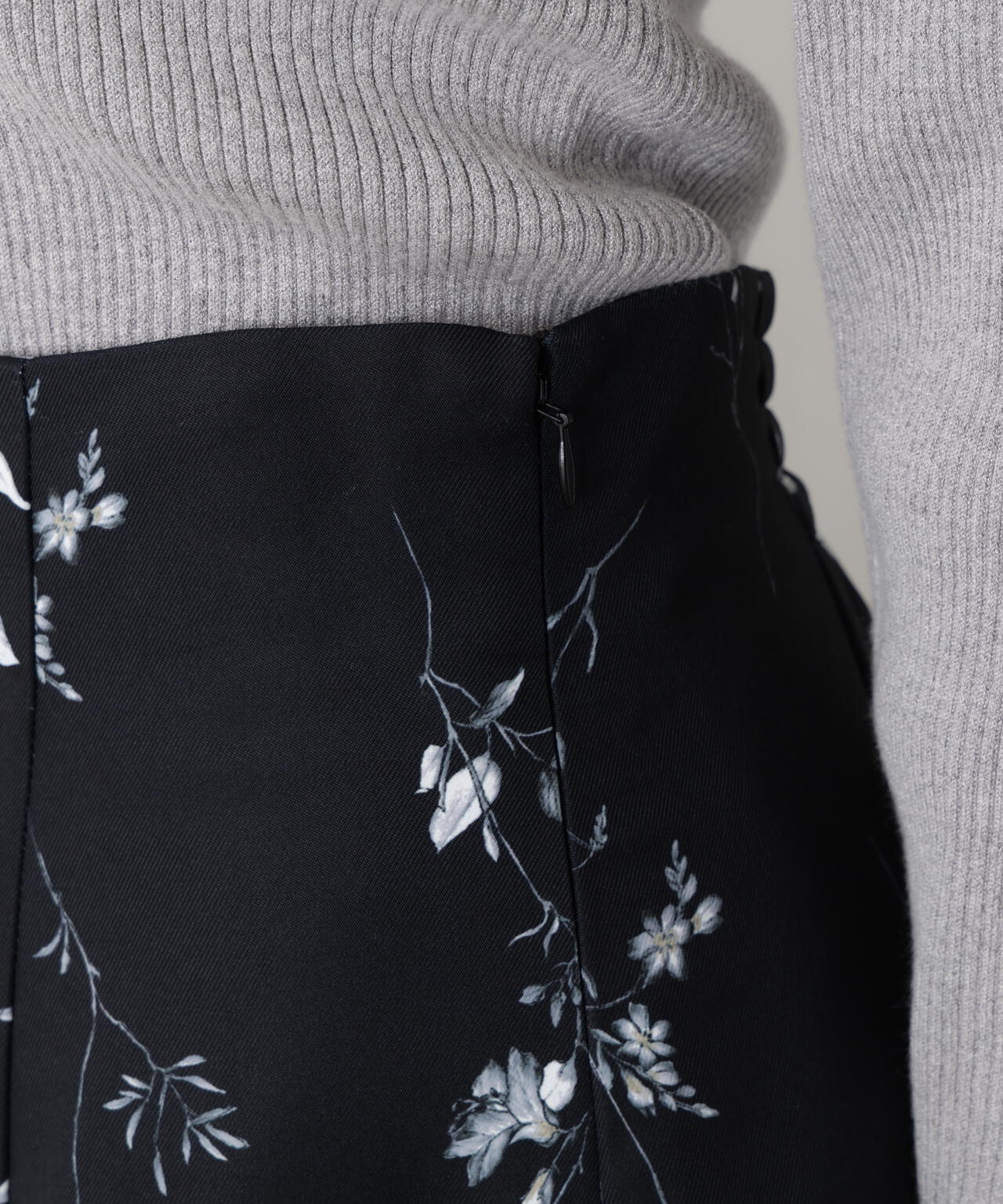 【松川星さん着用】Autumn Flower スカート