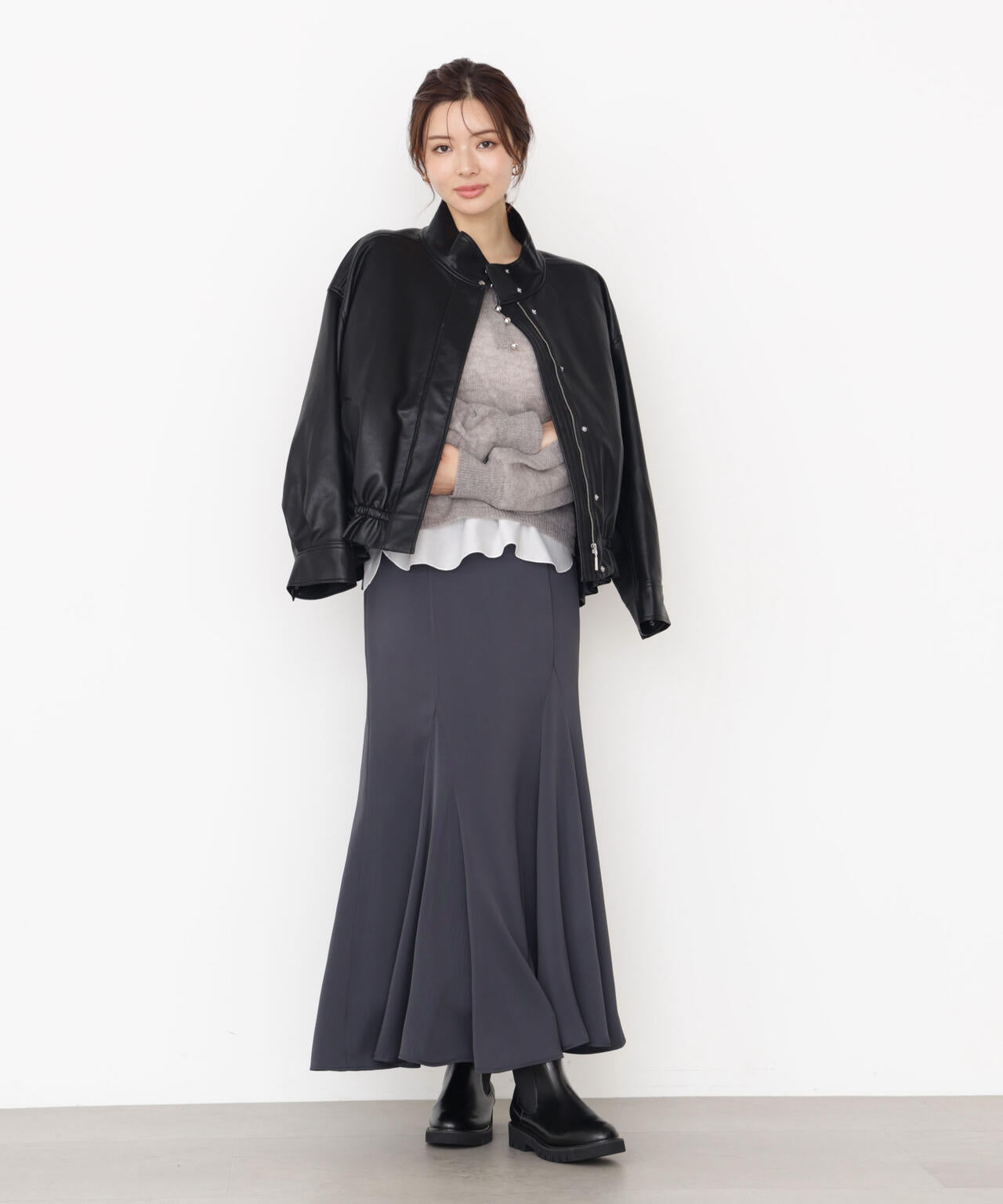 【松川星さん着用】グロッシーレディマーメイドスカート