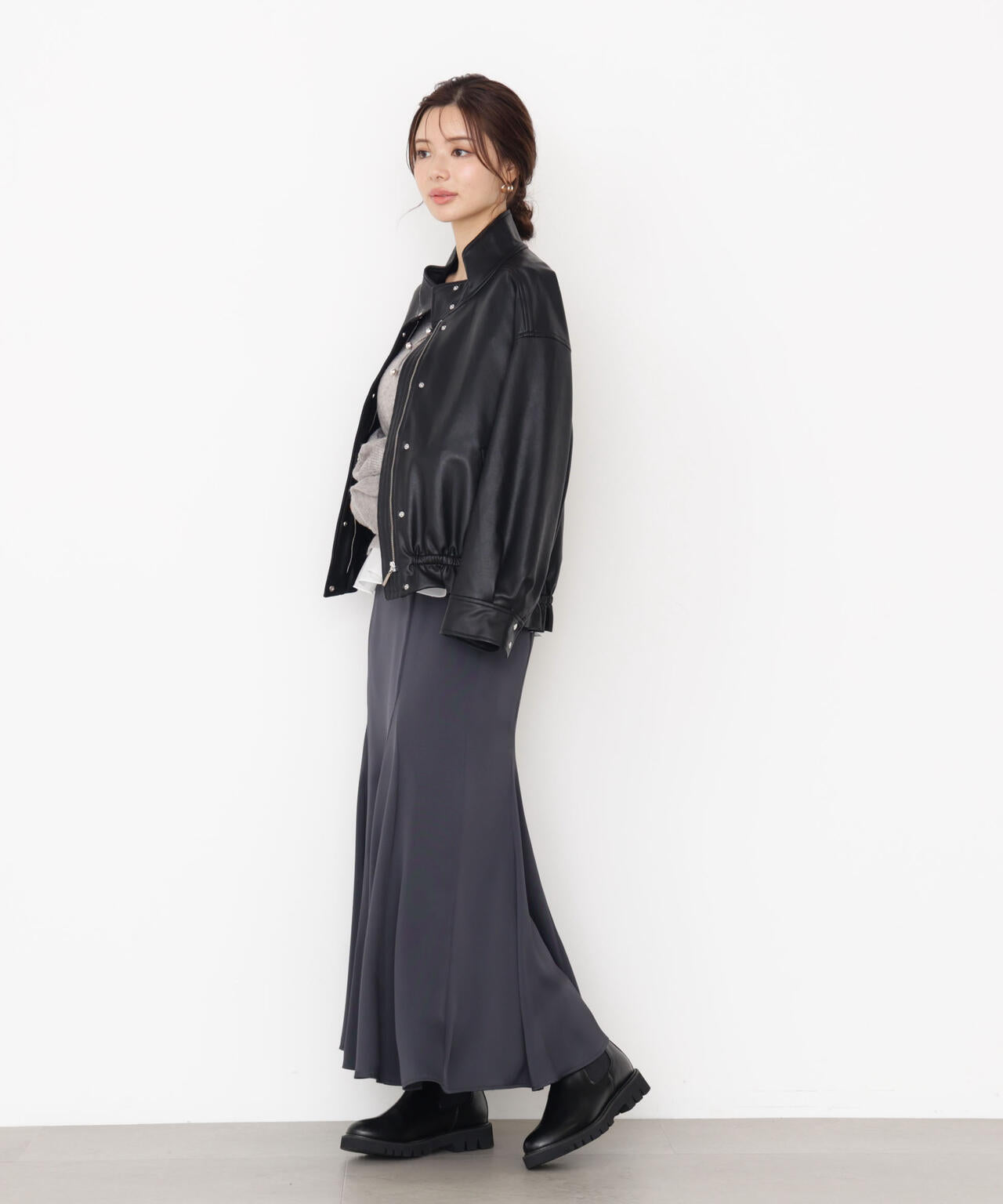 【松川星さん着用】グロッシーレディマーメイドスカート