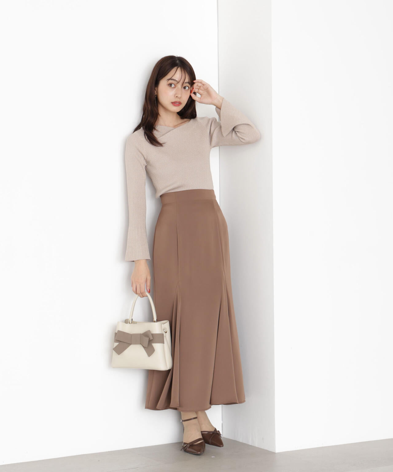 【松川星さん着用】グロッシーレディマーメイドスカート