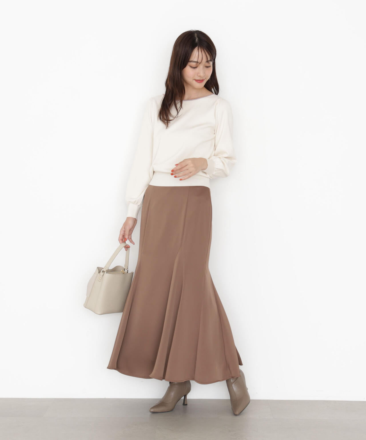 【松川星さん着用】グロッシーレディマーメイドスカート