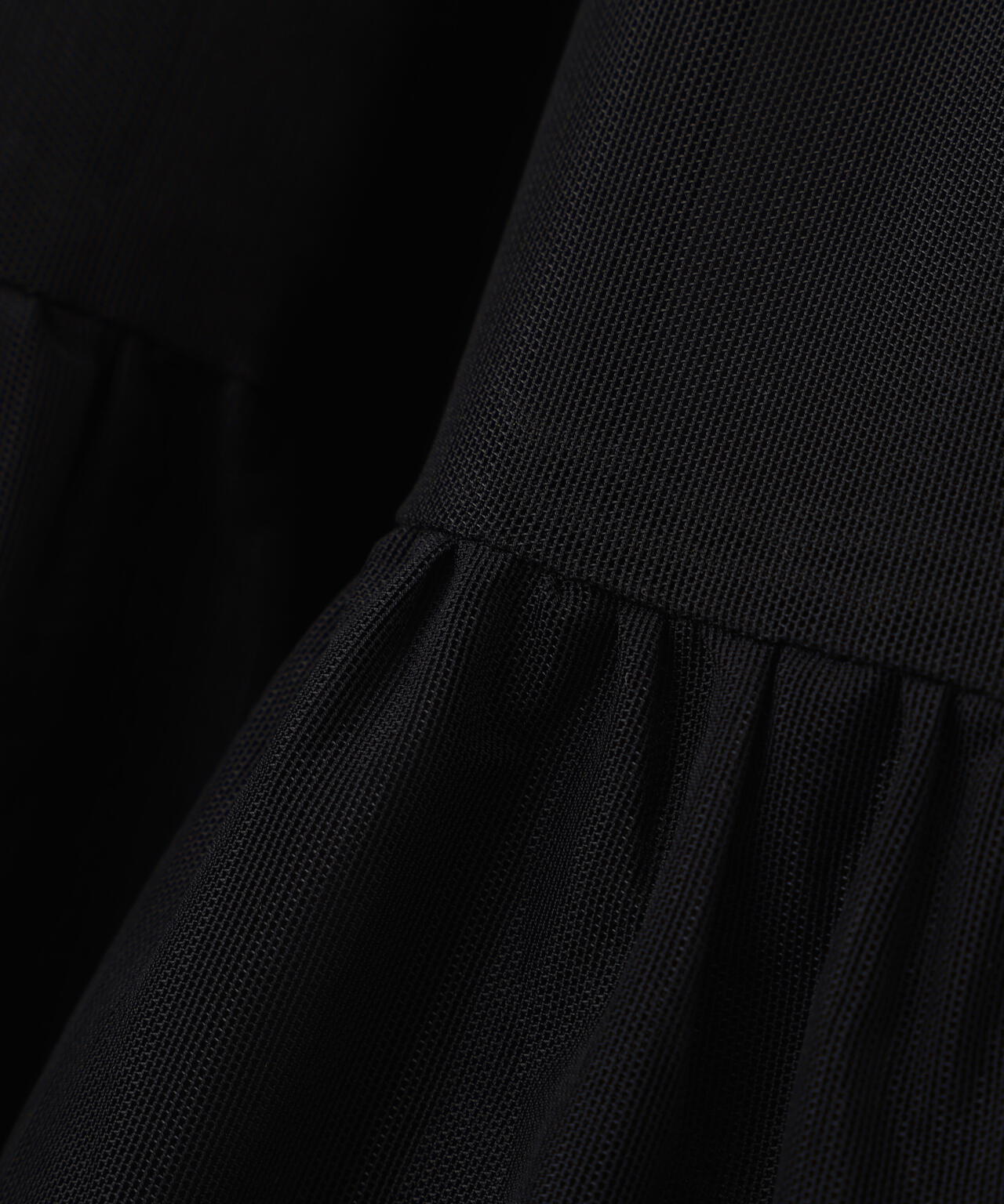 チュールティアードスカート