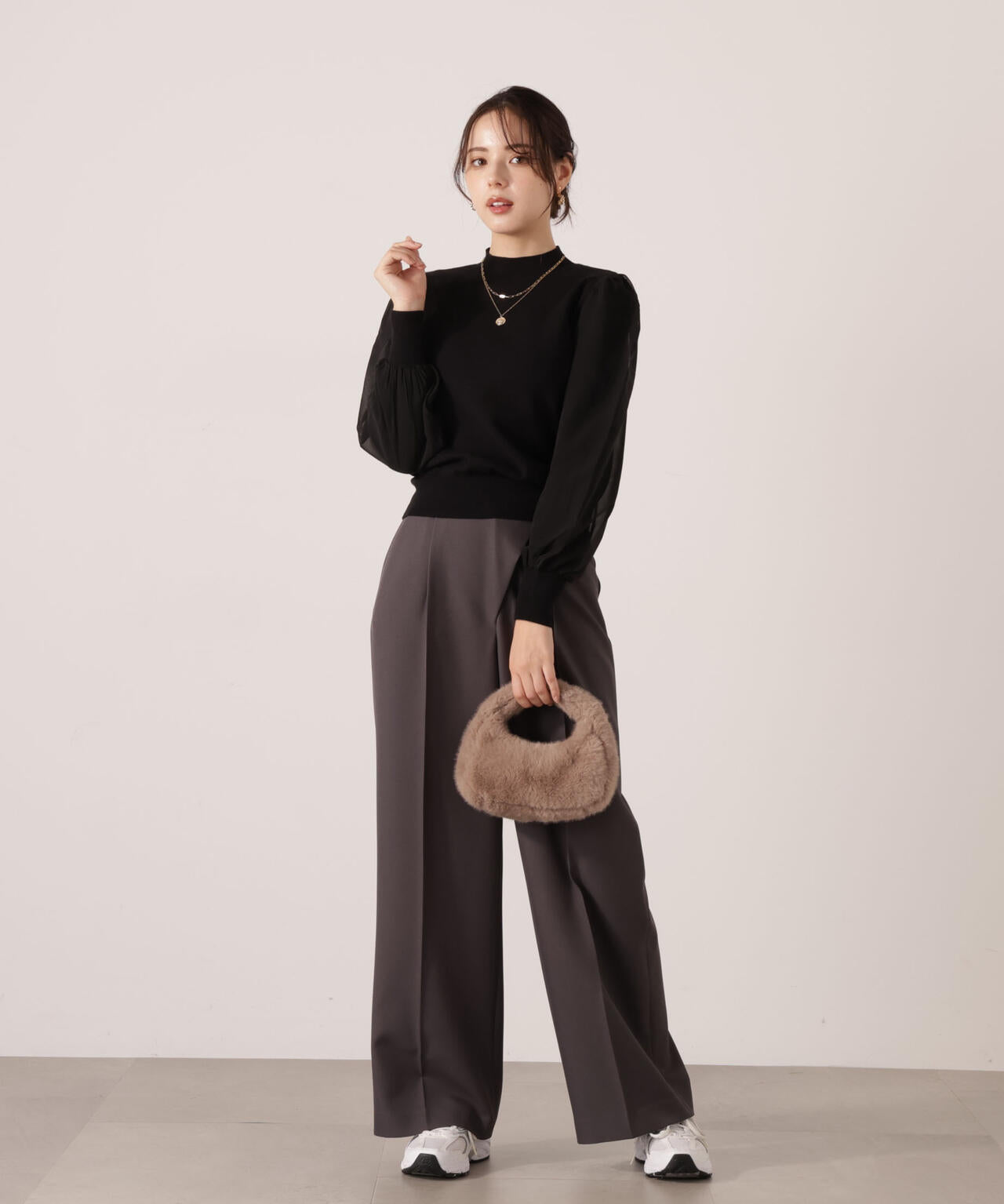 【加藤栞さん着用】ハイウエストラップパンツ