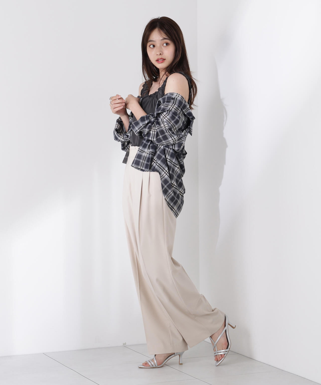 レイヤード風イージーパンツ