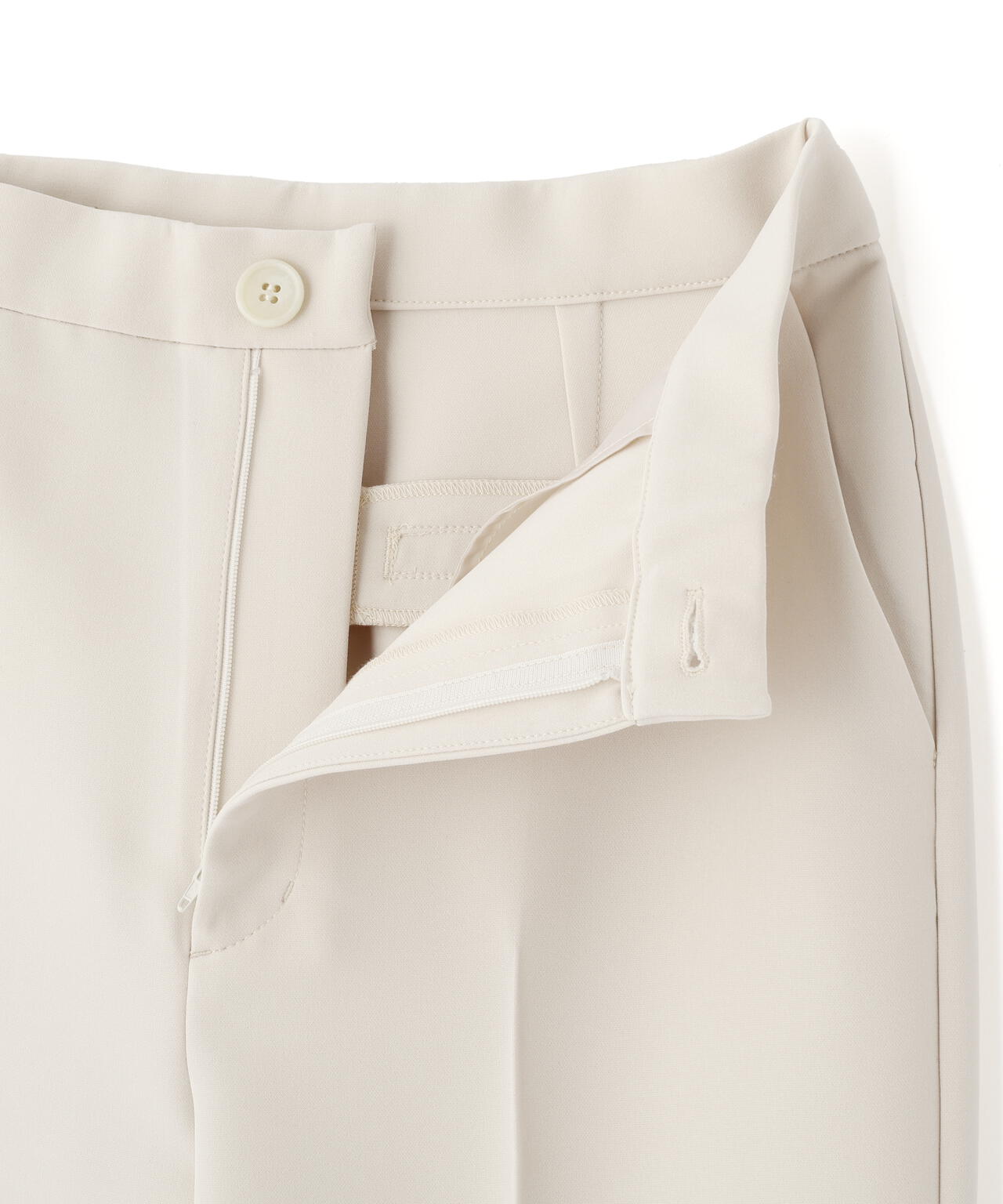 美脚フレアーパンツ