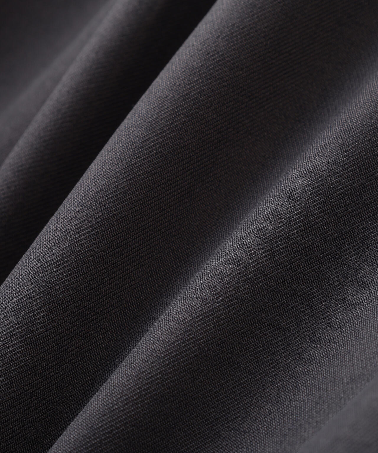 タックショートパンツ