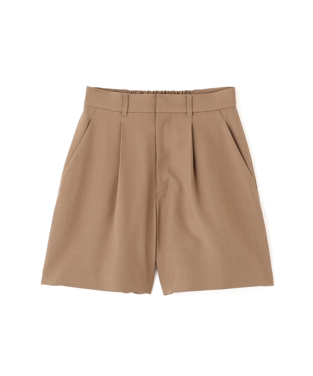 タックショートパンツ