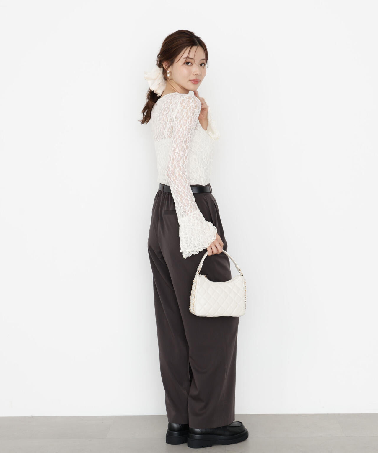 【松川星さん着用】ベルト付きタックパンツ