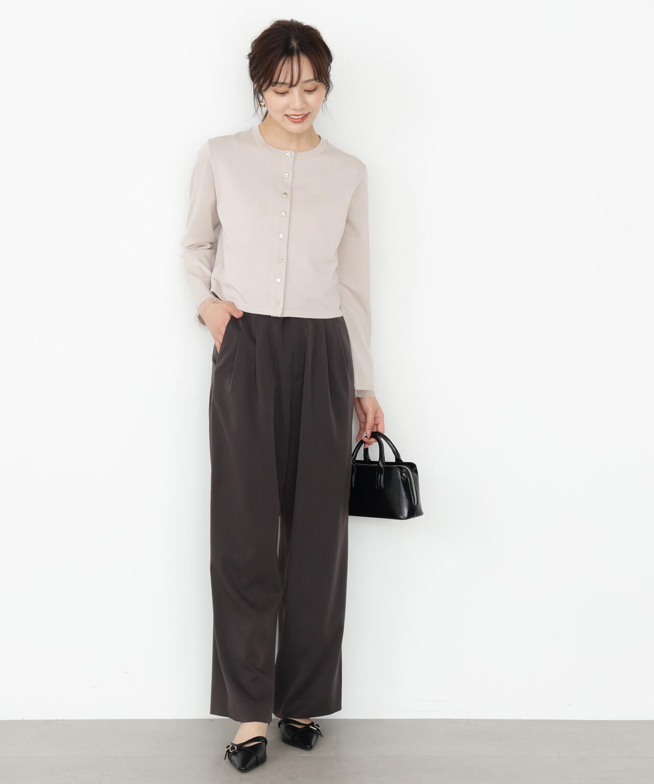 【松川星さん着用】ベルト付きタックパンツ