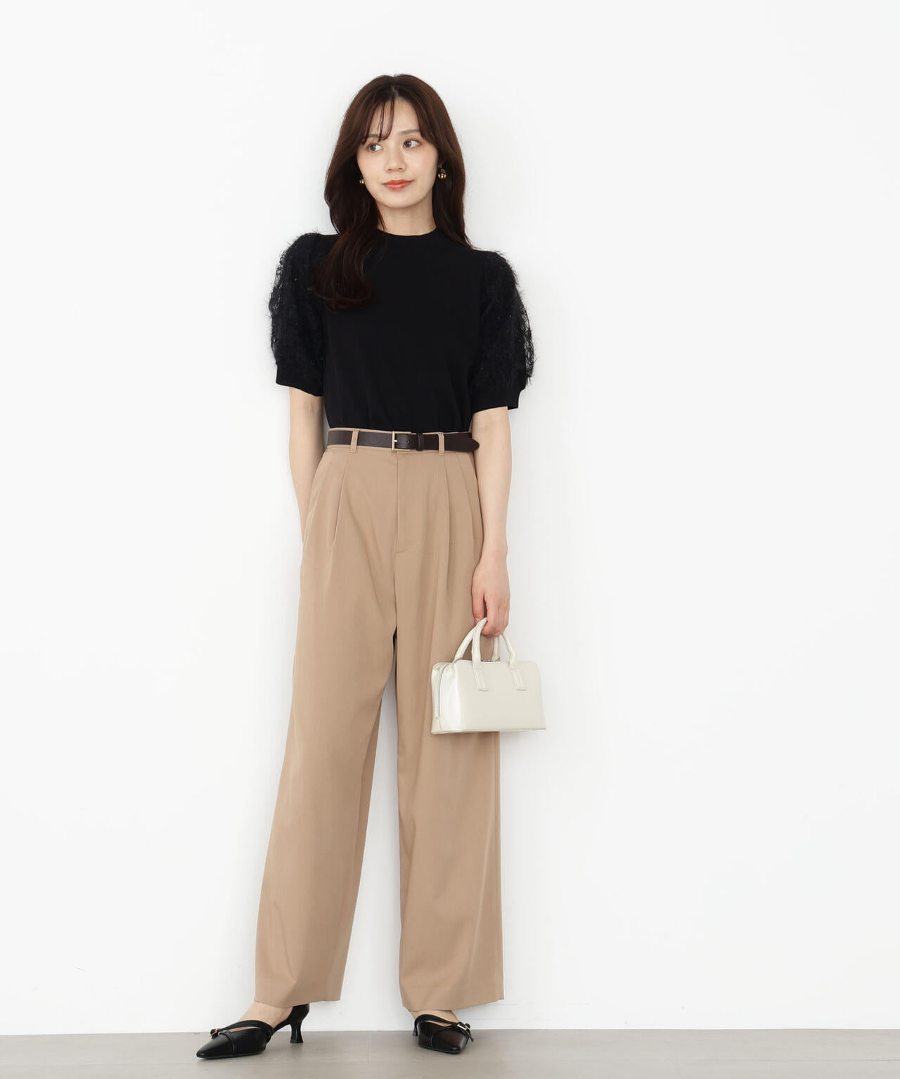 【松川星さん着用】ベルト付きタックパンツ