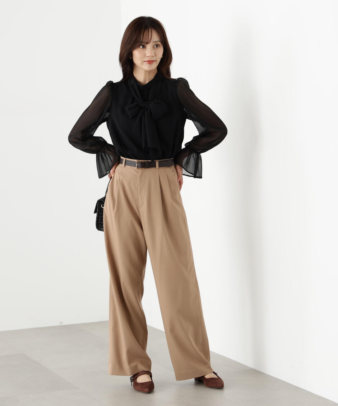 【松川星さん着用】ベルト付きタックパンツ
