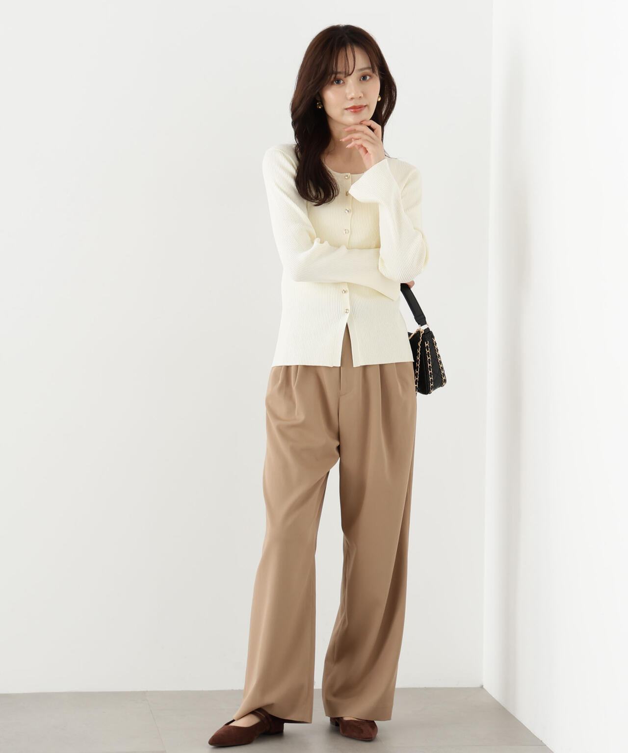 【松川星さん着用】ベルト付きタックパンツ