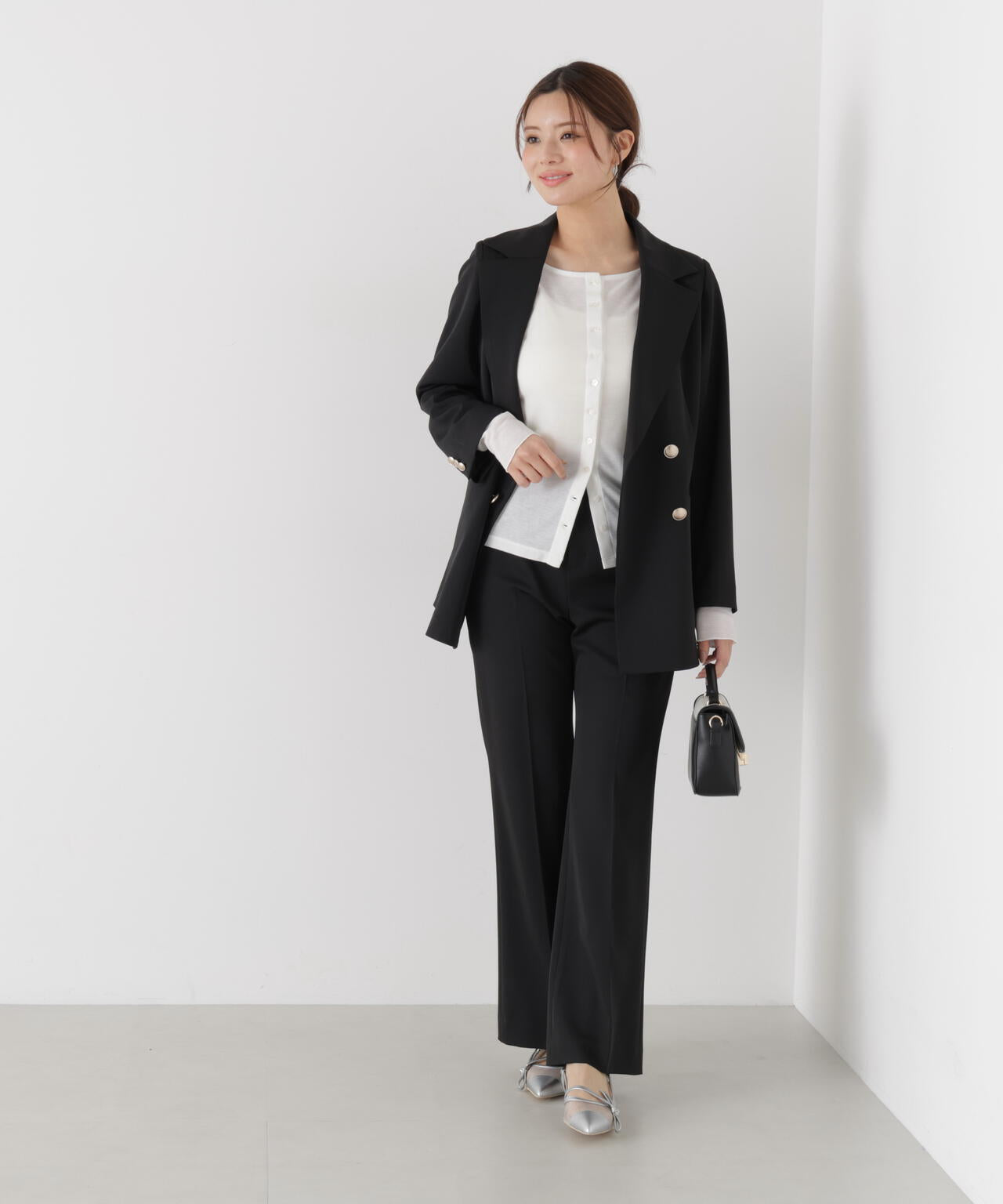 【松川星さん着用】美ラインフレアパンツ