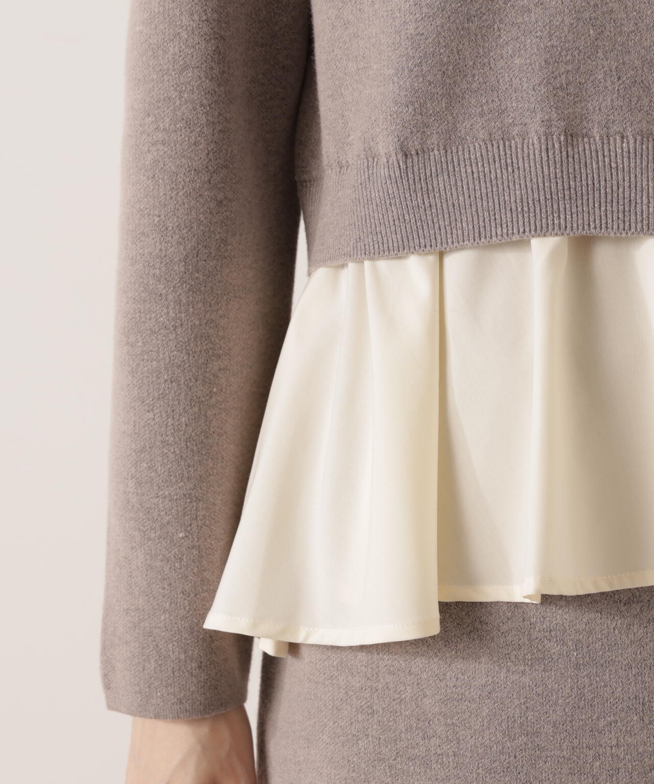 【青島心さん着用】<ウォッシャブル>ランダムヘムペプラムニットSETUP