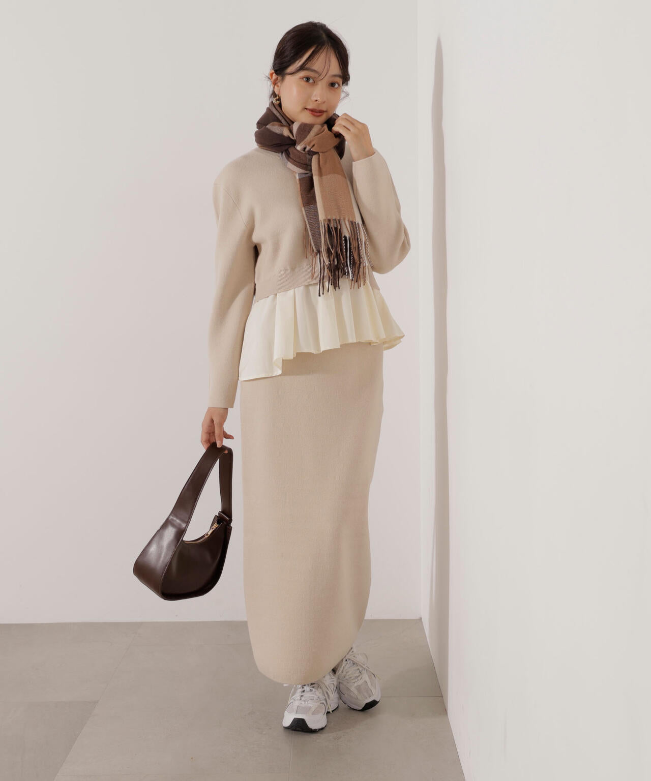 【青島心さん着用】<ウォッシャブル>ランダムヘムペプラムニットSETUP