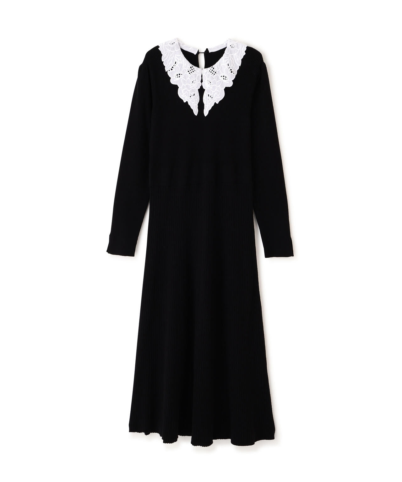 【加藤栞さん着用】レース襟付きニットワンピース