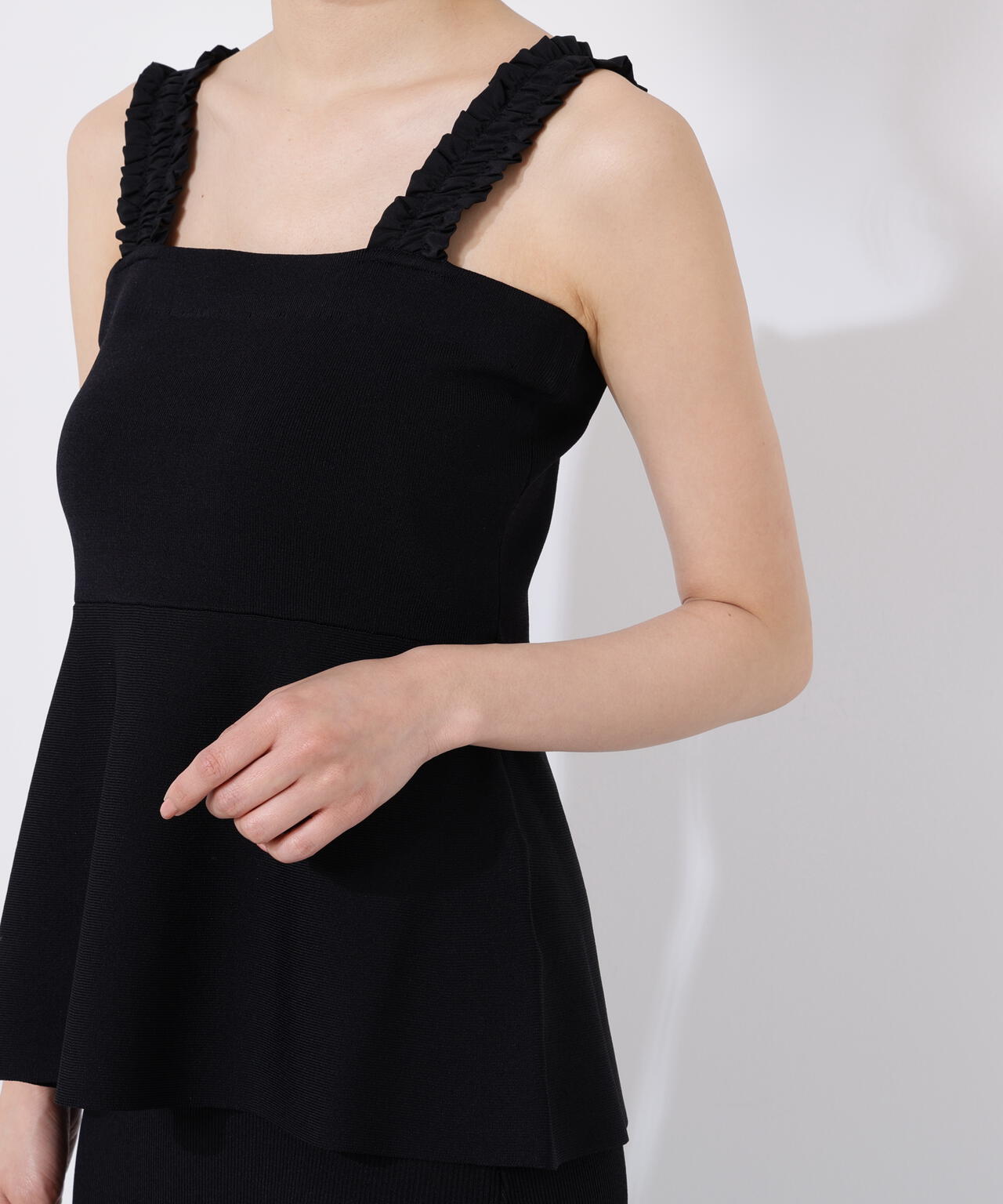 ペプラムキャミセットアップ