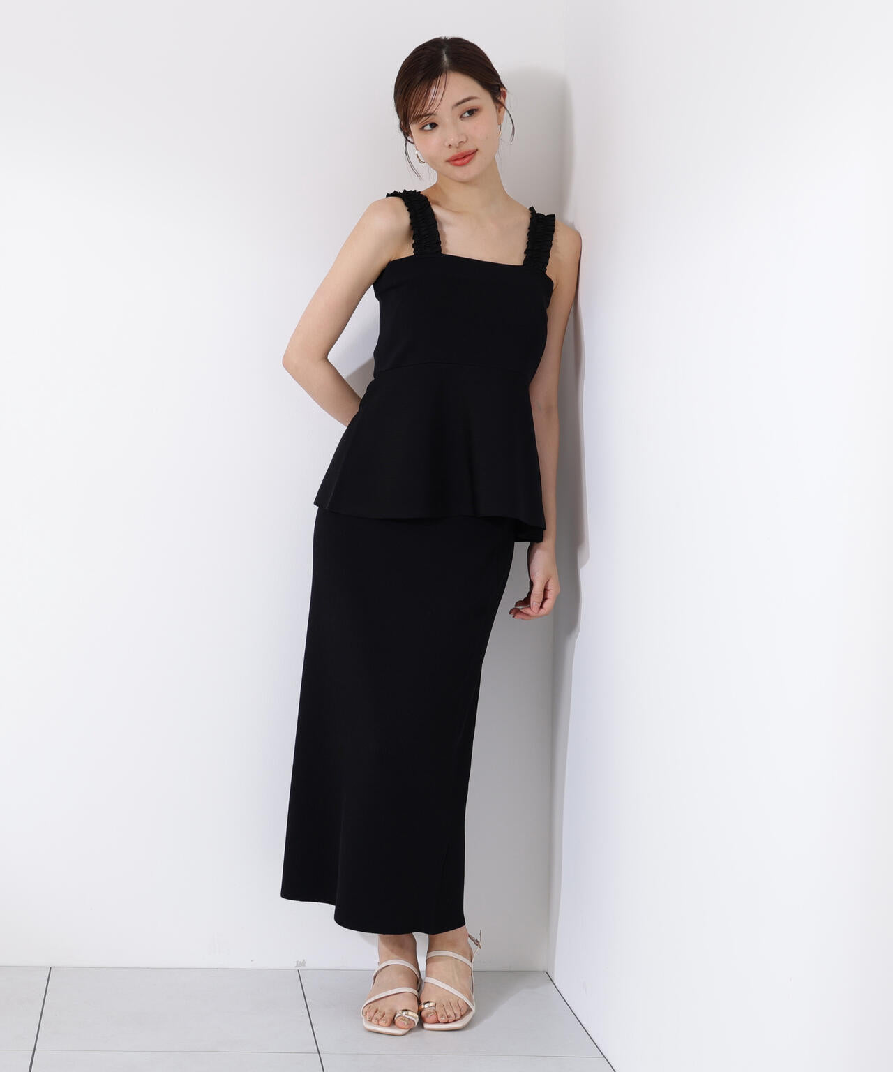 ペプラムキャミセットアップ