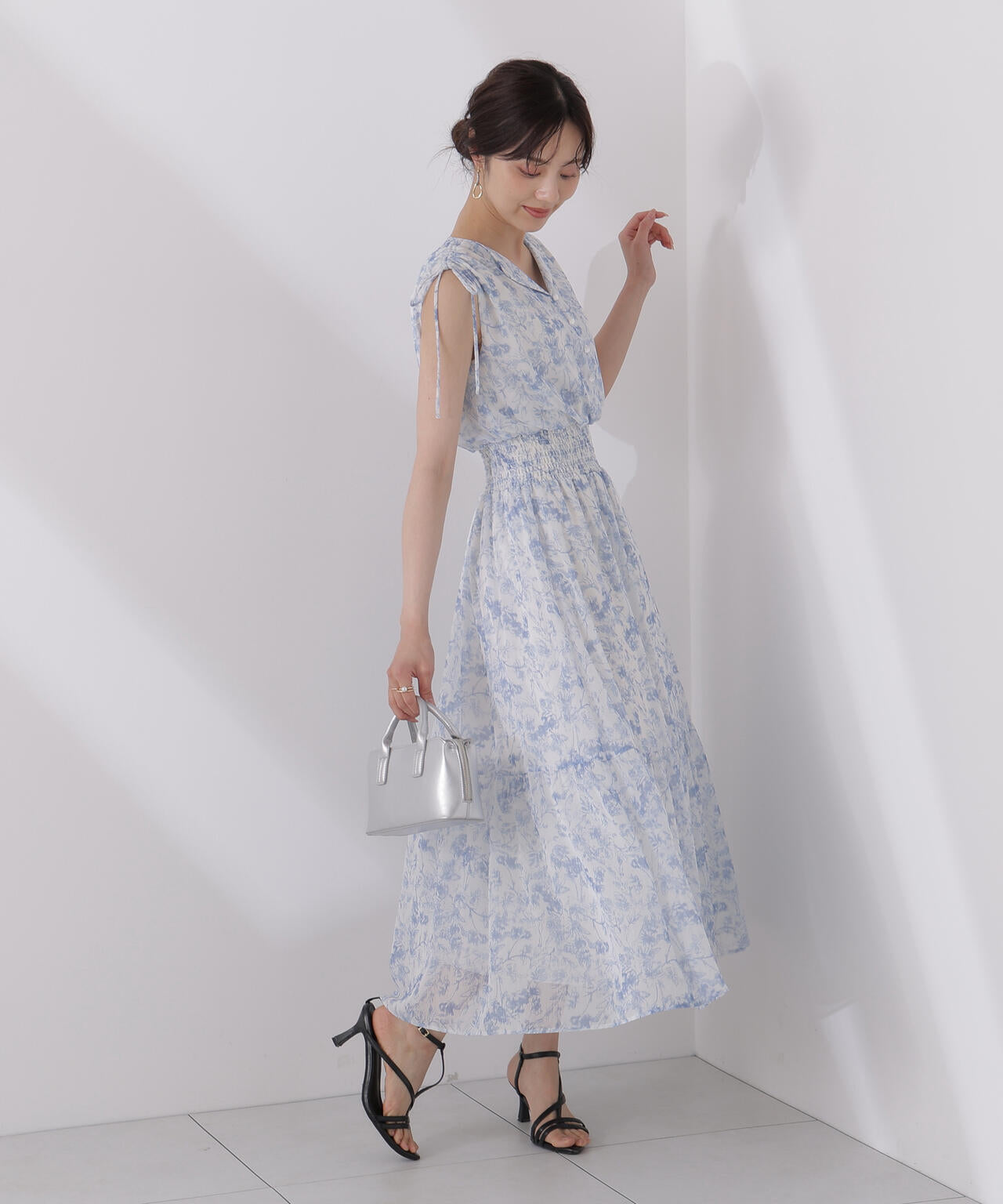 花柄楊柳ワンピース