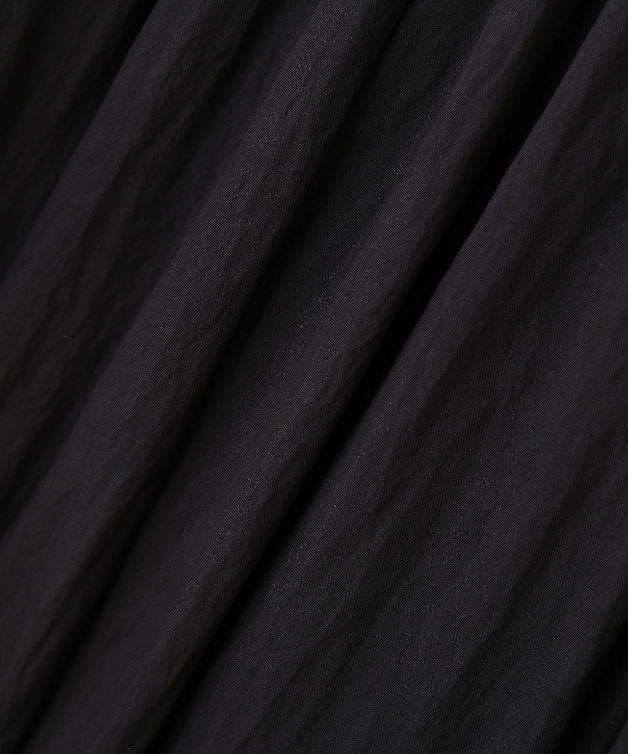 バックリボンティアードワンピース