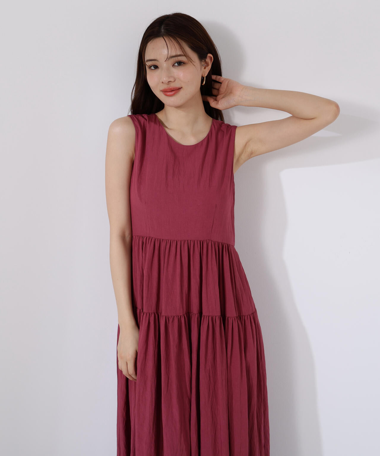 バックリボンティアードワンピース