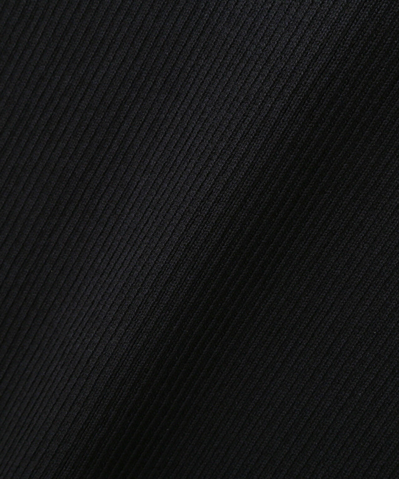 ドット刺繍ニットセットアップ