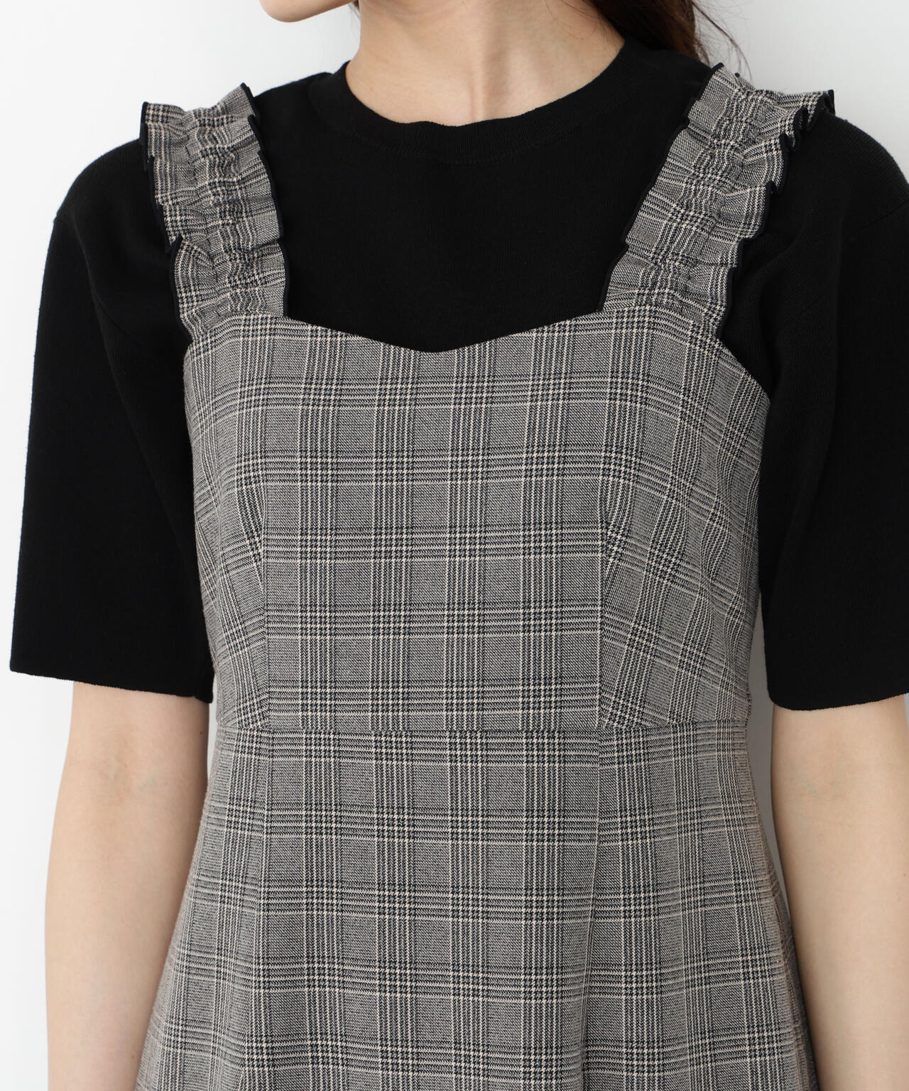 【松川星さん着用】フリルショルダーワンピース