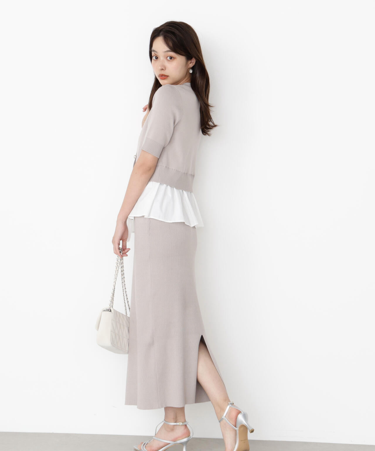 レイヤード風ニットセットアップ