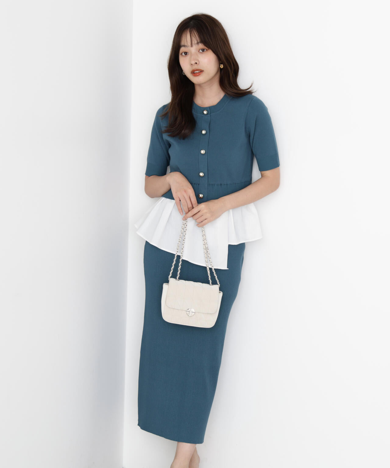 レイヤード風ニットセットアップ