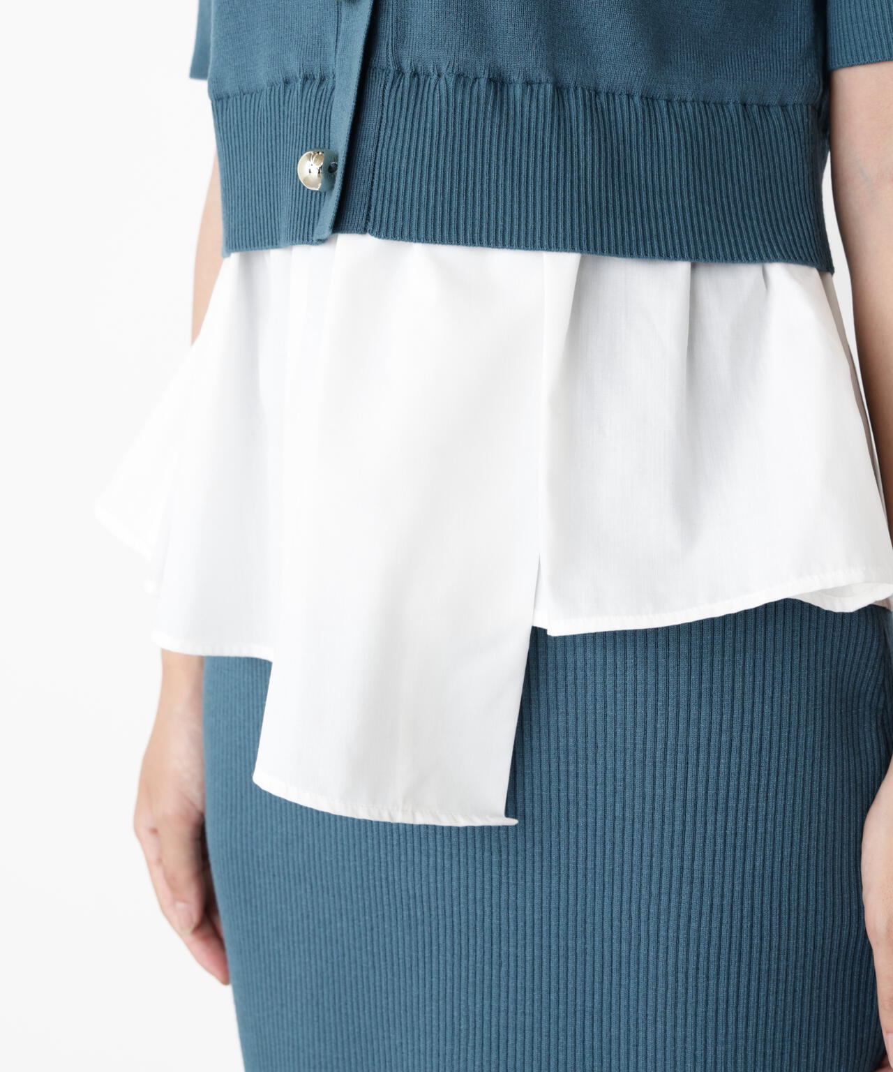 レイヤード風ニットセットアップ