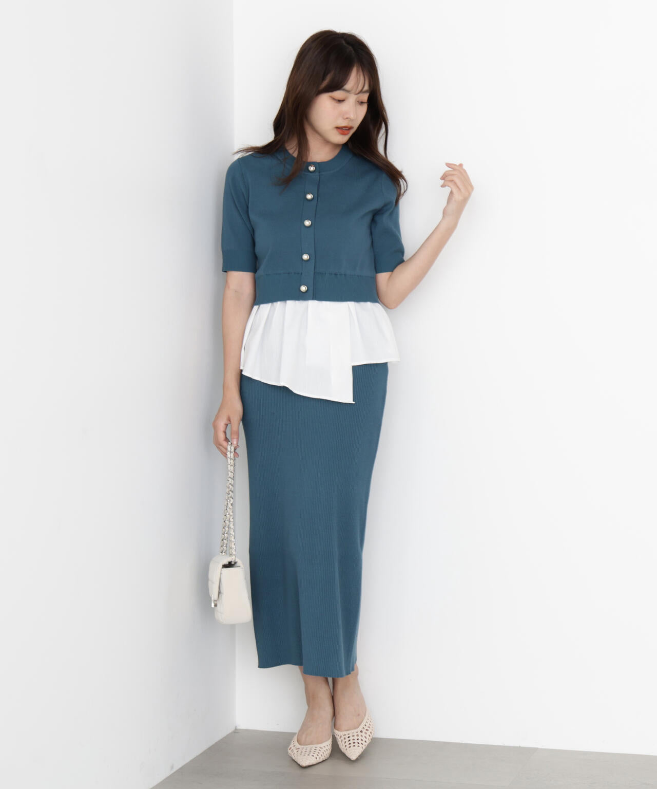 レイヤード風ニットセットアップ