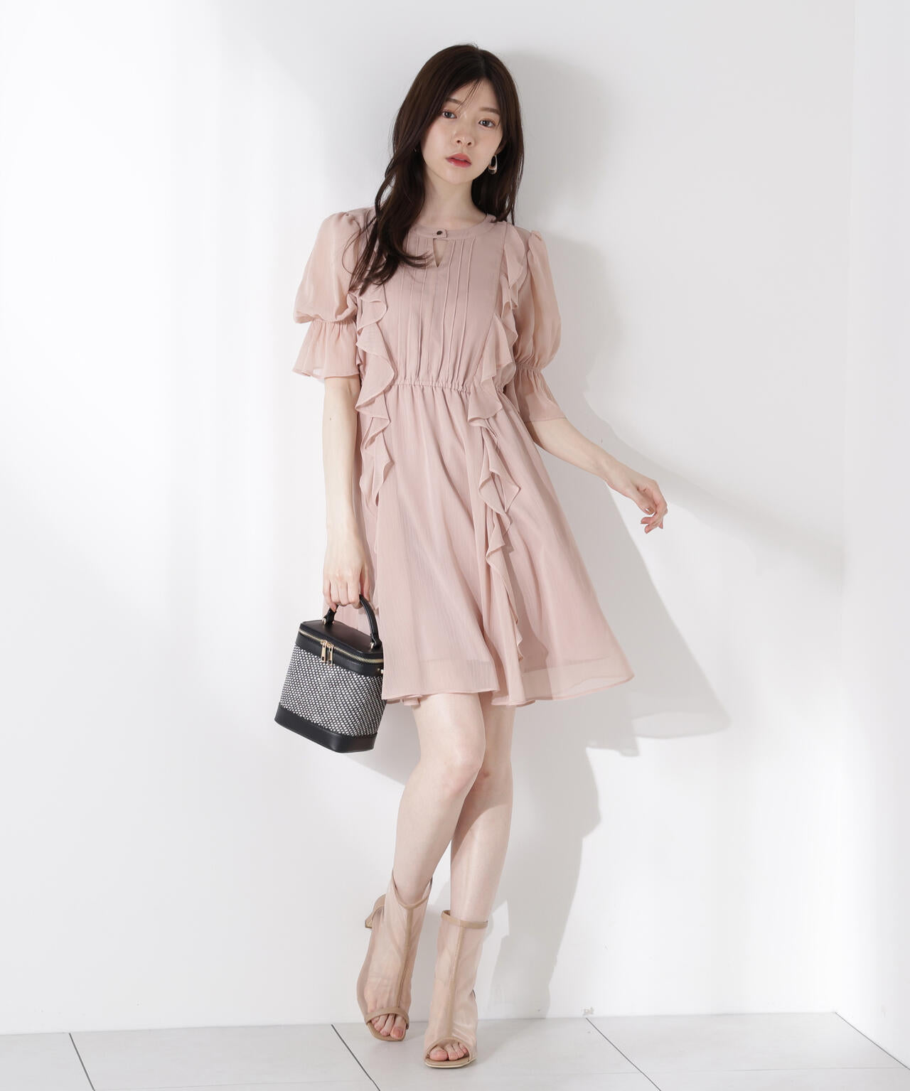 《EDIT COLOGNE》フリル楊柳ミニワンピース