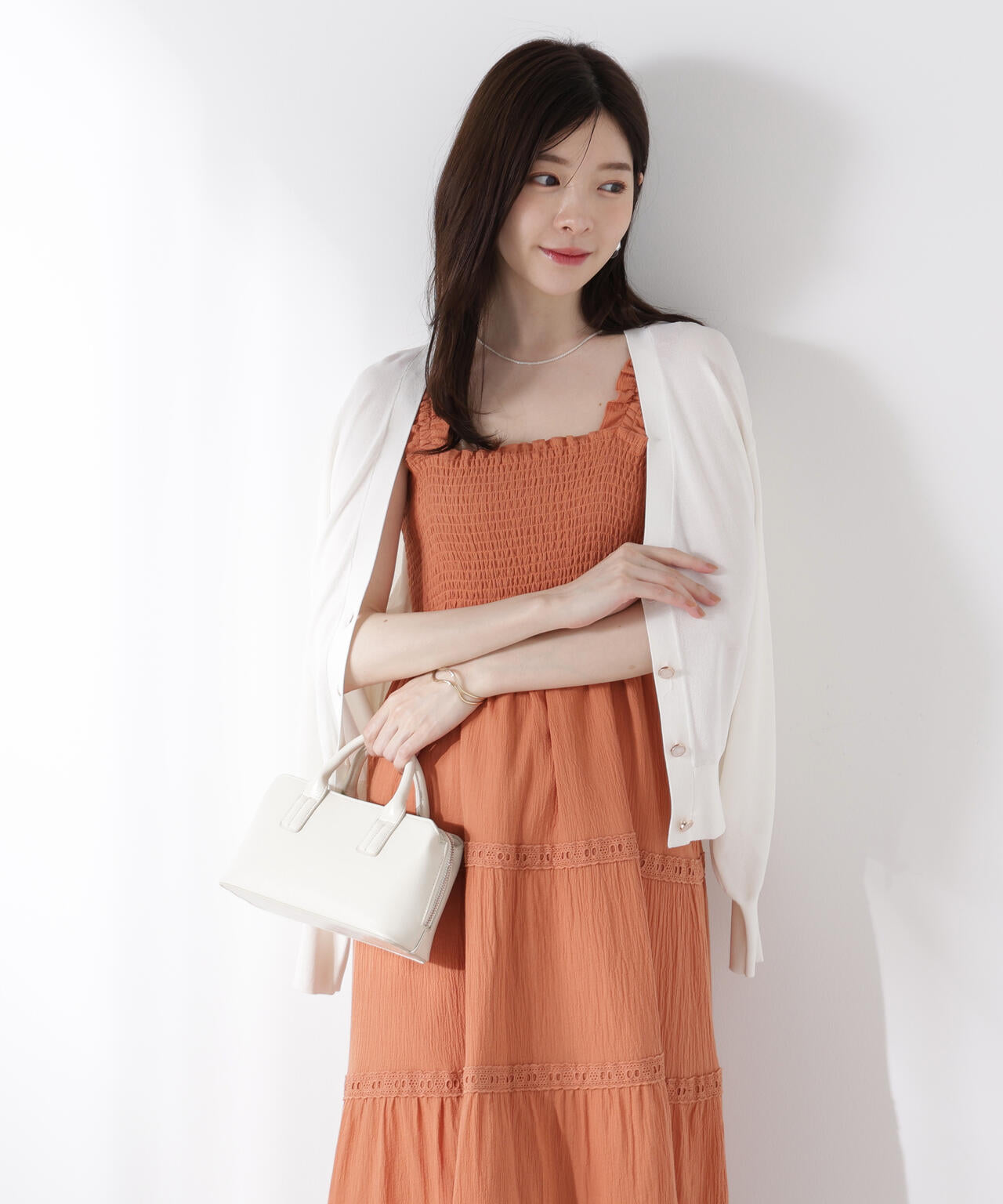 《EDIT COLOGNE》レース付きティアードワンピース