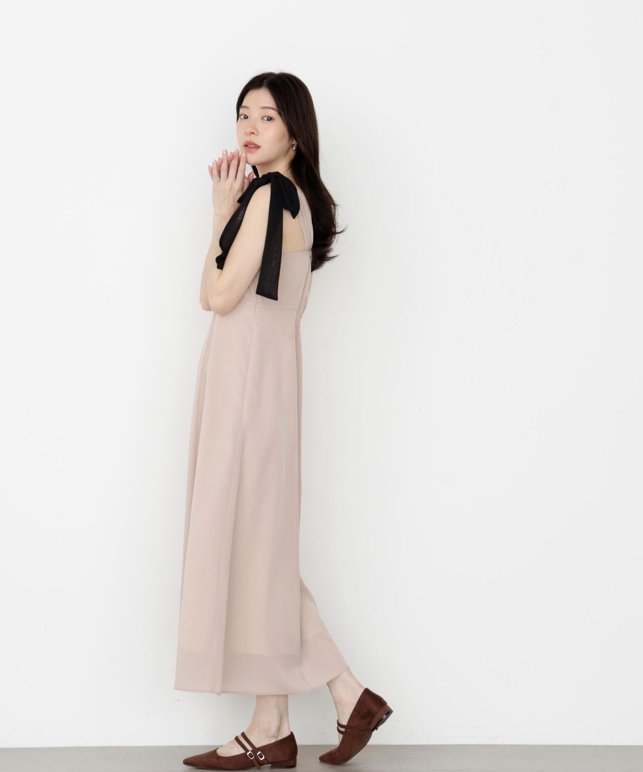 《EDIT COLOGNE》肩リボンキャミワンピース