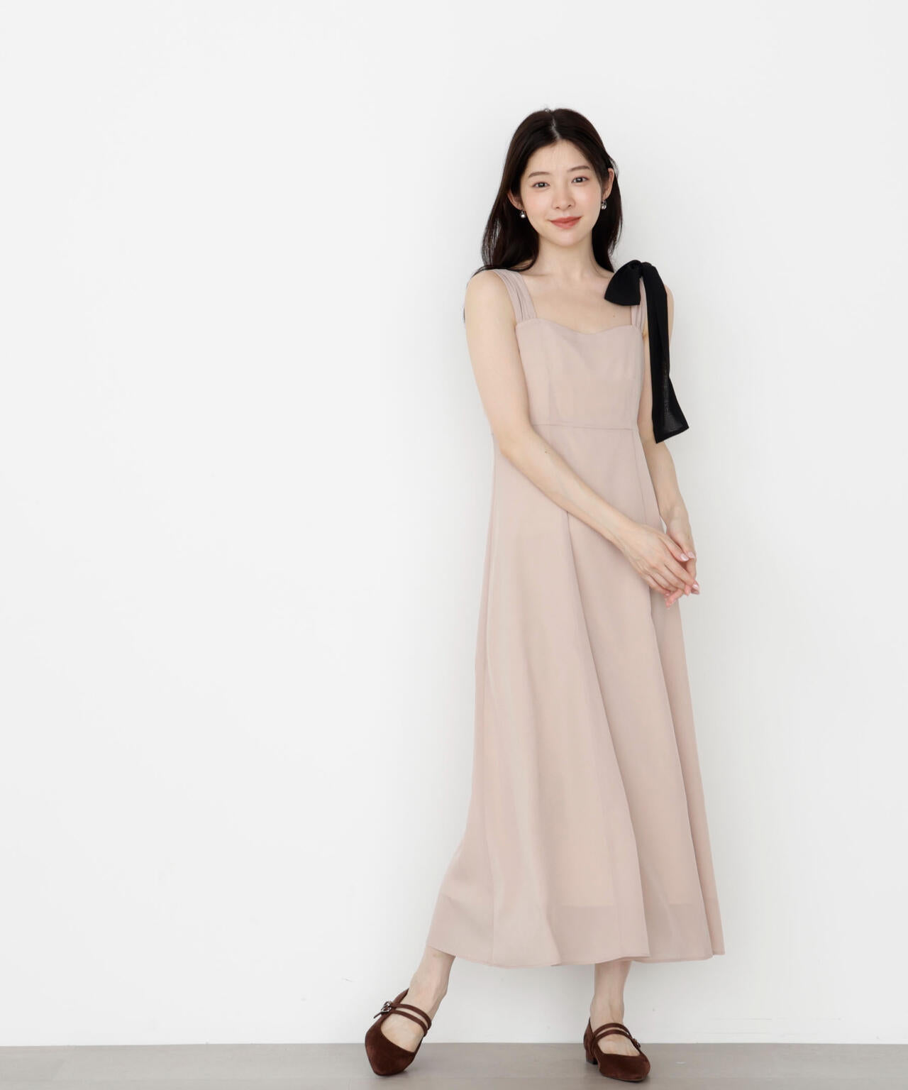 《EDIT COLOGNE》肩リボンキャミワンピース