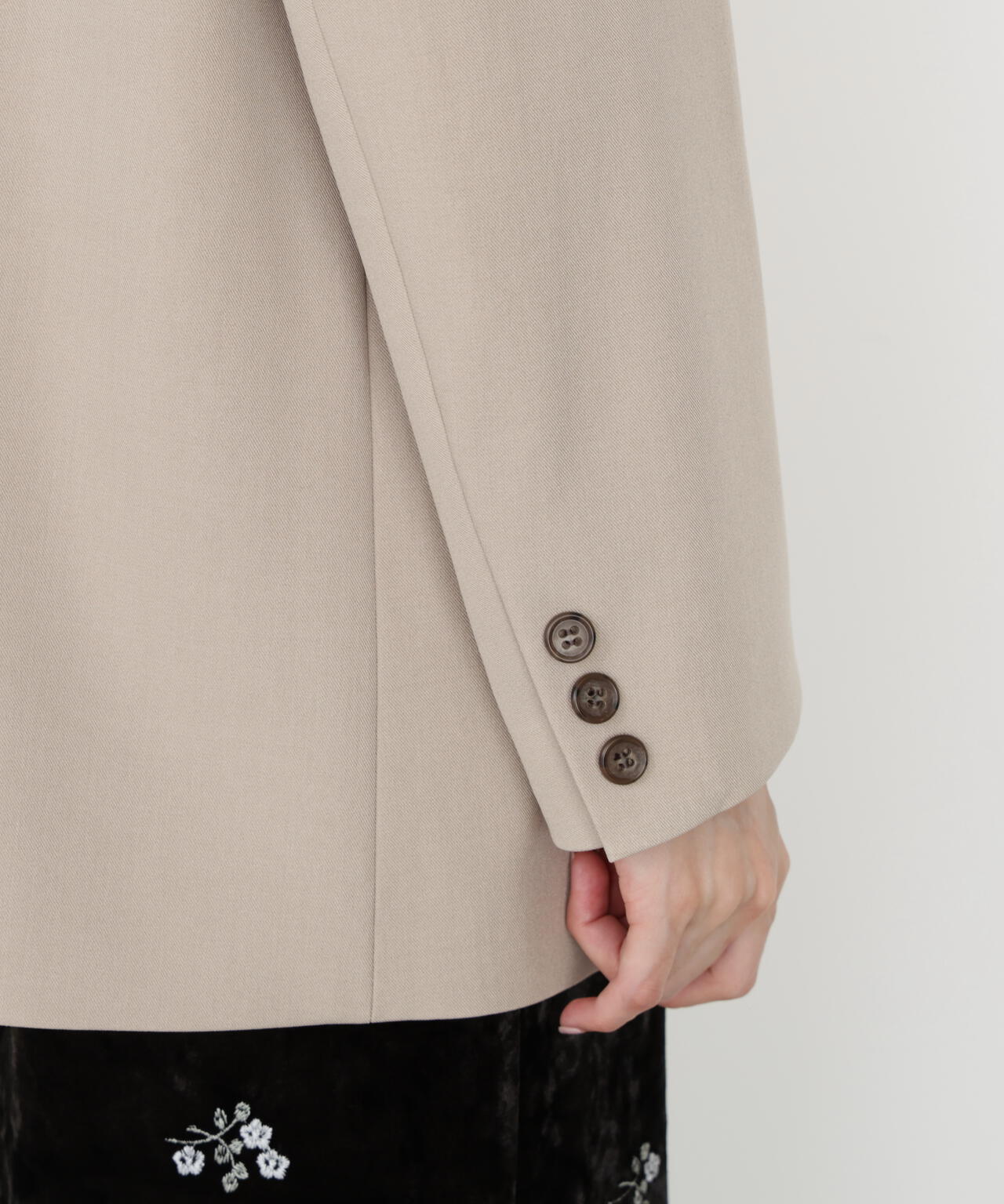 オーバーテーラージャケット