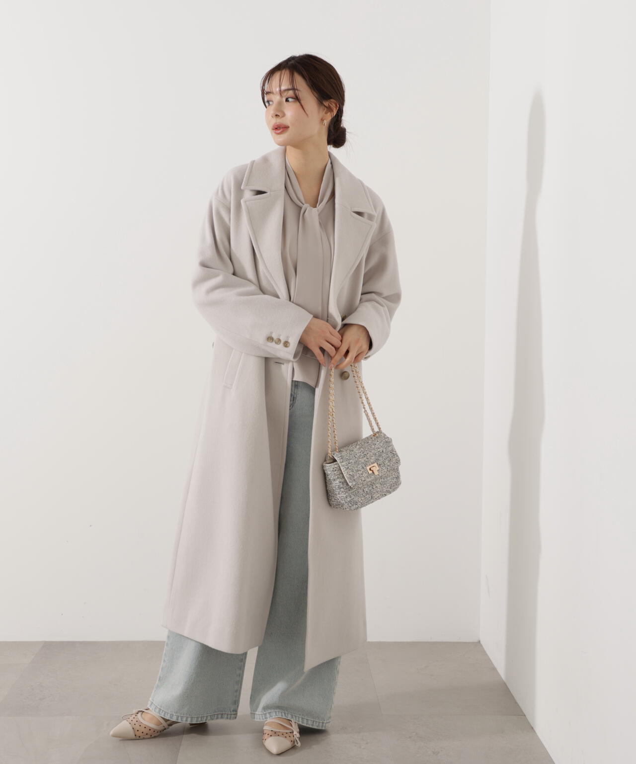 【加藤栞さん着用】ダブル釦チェスターコート