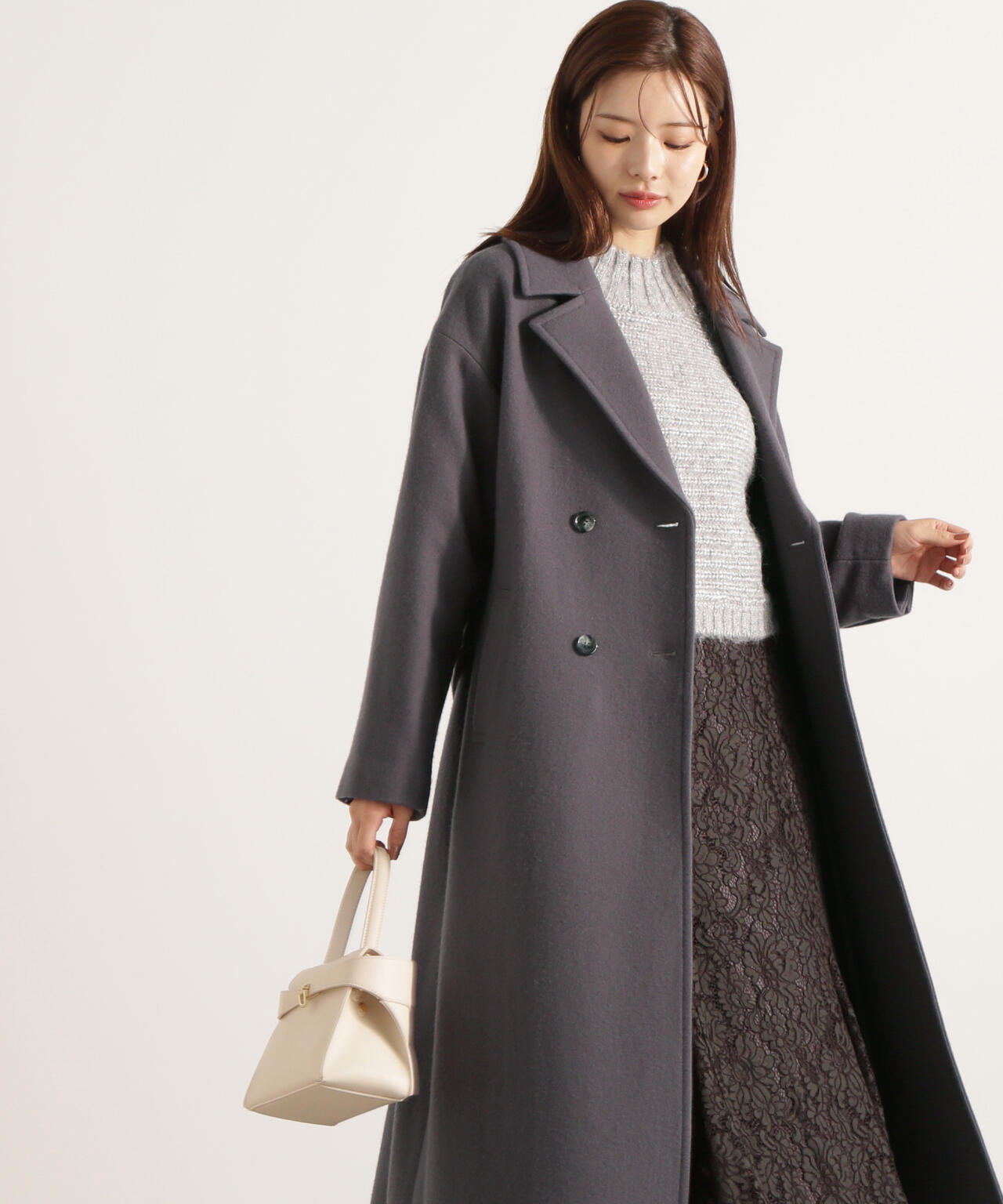 【加藤栞さん着用】ダブル釦チェスターコート
